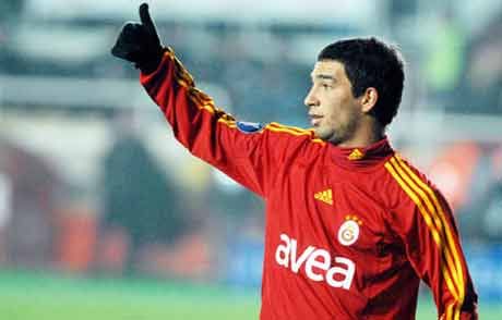 Arda Turan İspanya Yolunda!