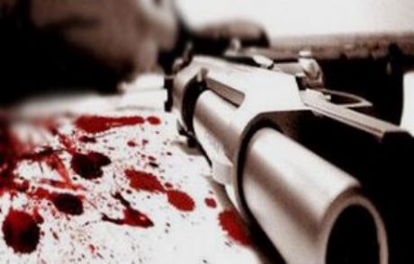Eşini 'aldattın' Diyerek Parkta Öldürdü