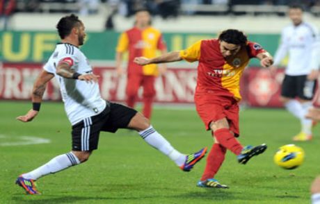 Devler Sakata Geldi!