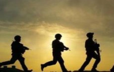 Basra'da Üç Bomba Patladı, En Az 9 Ölü