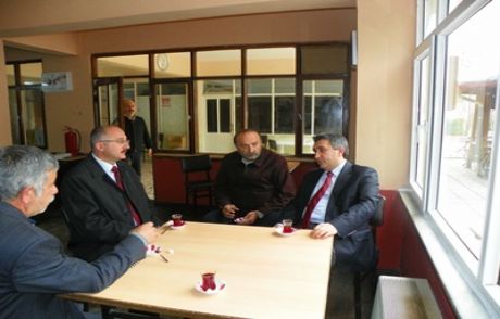 Kaymakam Köyde Sorunları Dinledi