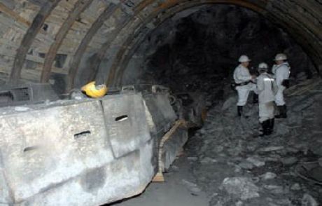 Maden Ocağında Göçük; 2 Ölü