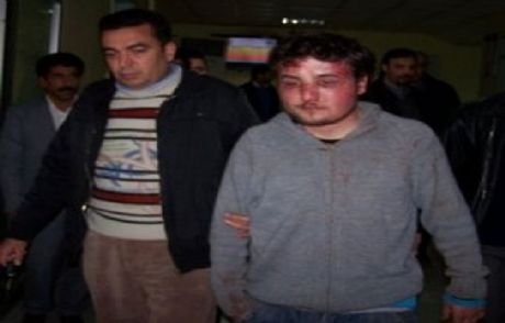 Ev Arkadaşları Hastanelik Etti!