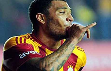 Fenerbahçe Kazım'ı Şartlı Bırakmış