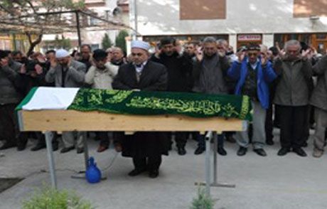 Vasiyeti Beni Kadavra Yapın!