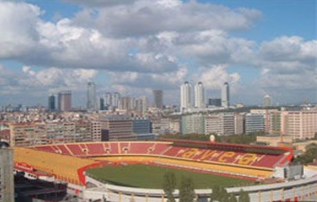 Ali Sami Yen'in Maketi Satışa Sunuldu