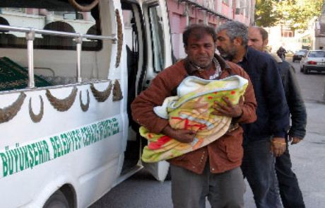 Bir Aylık Bebek, Yatağında Ölü Bulundu