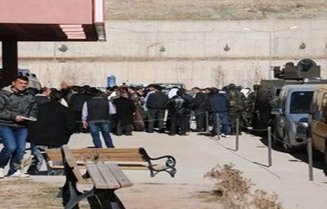 Tuvaletini Yaparken Mayına Bastı!