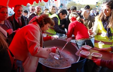 Aşure Lokmamızı Paylaştık