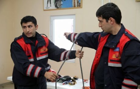 Türkiye'nin İtfaiyecilerini Yetiştiriyorlar