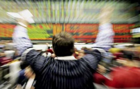 Borsa Yine Çakıldı, Dolar Vites Yükseltti