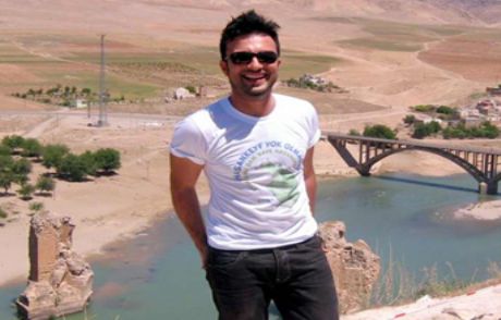 Tarkan'dan Anlamlı Destek