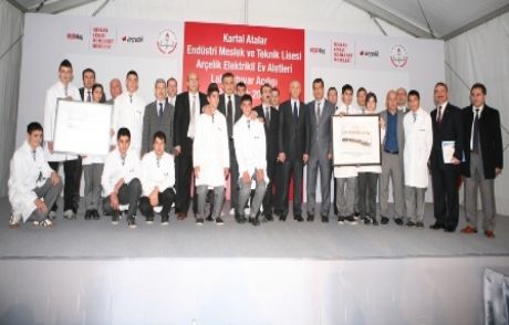 Başkan Öz'den Meslek Eğitimine Destek