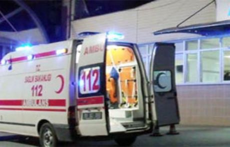 Boğazına Bıçak Saplanmış Bir Çocuk Bulundu