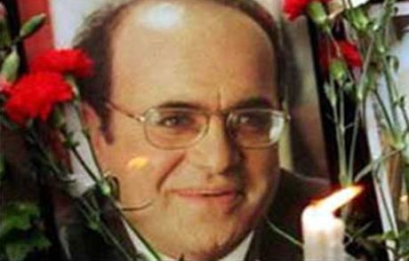 Mumcu'yu Anıyoruz!