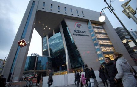 İnşaatı 32 Yıl Sürdü
