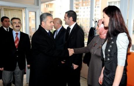 Mahalleli Belediyeye Teşekkür Etti