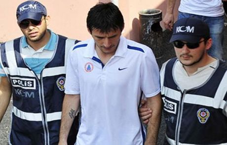 İbrahim Akın Sürprizi..!
