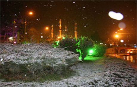 Kar Edirne'den Girdi İstanbul'a Geliyor