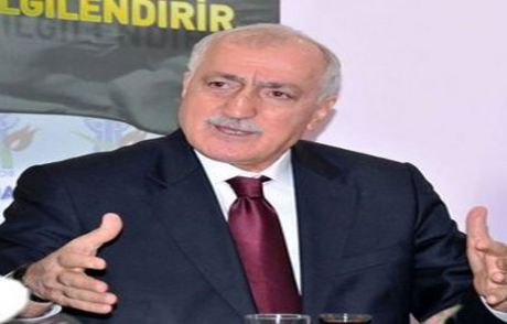 'türkiye'yi Öperek Boğuyorlar'