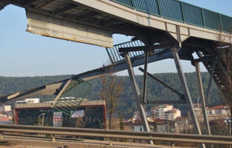 Sultanbeyli'de Görülmemiş İhmal!