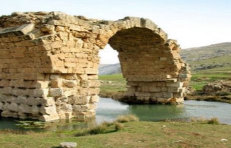 Roma Köprüsü Kurtarılmayı Bekliyor
