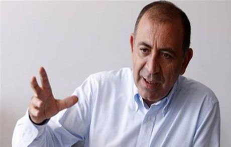 Gürsel Tekin Bu İki İsmin Peşine Düştü