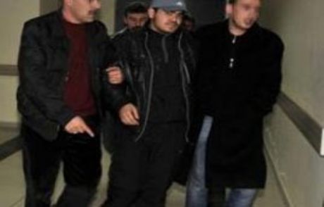 300 Lira İçin Kalbinden Vurdu