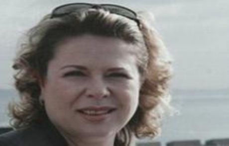 'seksi' Hemşiresi Kaddafi'yi Terk Etti