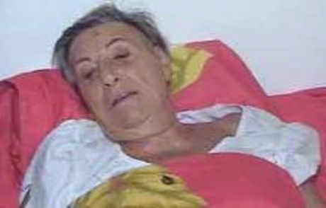 Müzeyyen Senar Hastaneye Kaldırıldı
