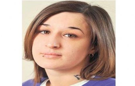 Sevgilisi Bombacı Çıkınca, Lezbiyen Oldu