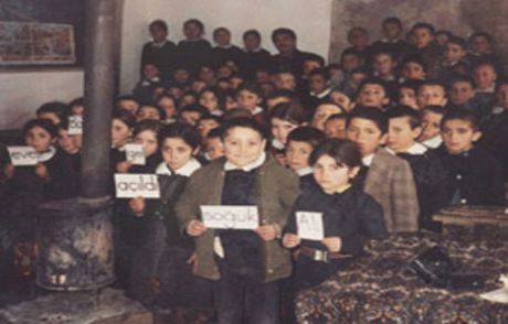 28 Yıldır İlkokul 1'de Okuyor