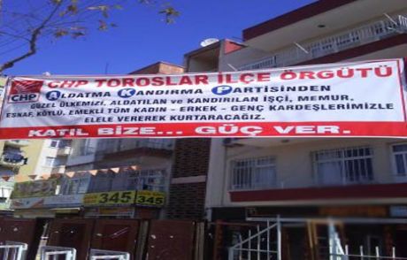 Chp'nin Afişine Polis El Koydu!