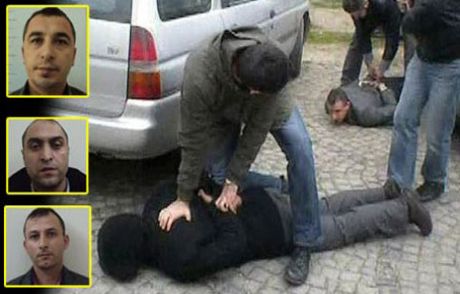 Bu Adamları Tanıyan Polise Koşsun