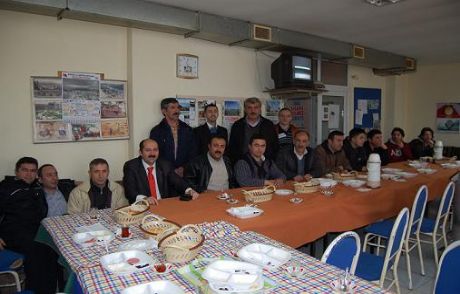 Kahvaltıda Buluşuyorlar