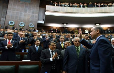 Akp'de Bol Çizikli Çok Sürprizli Liste