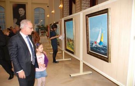 Başkan Deniz Hasretini Tuvalde Giderdi