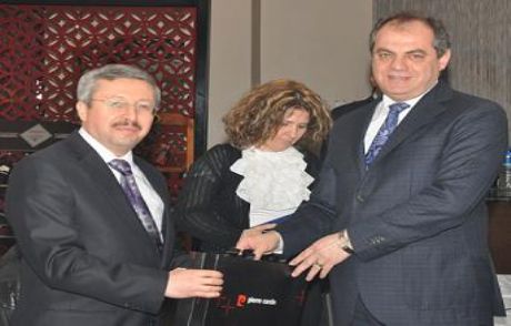 Başkan Veda Yemeği Verdi