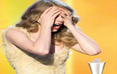 Taylor Swift’in Ödül Heyecanı