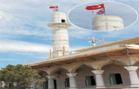 Karadenizli Ustaların Astığı Bayrak Asılı Kaldı