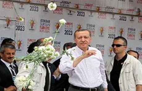 Erdoğan: Bunlar Tek Yumurta Üçüzüymüş