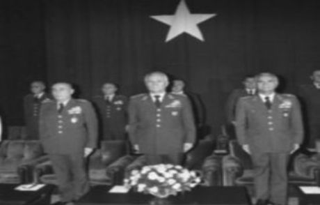 Türk Siyasi Tarihinde Bir İlk!