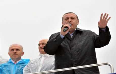 Erdoğan Muhalefetten Memnun