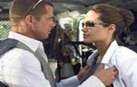 Brad Pitt'i Kadınla Aldattı İddiası!