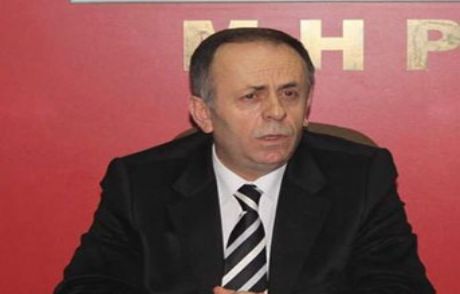 O Vekil Bahçeli'ye Resti Çekti