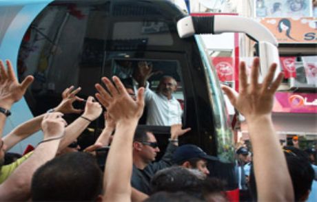 Kılıçdaroğlu Seçim Yasağını Deldi