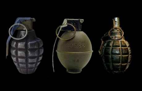 Bomba Koyarken Yaralandı