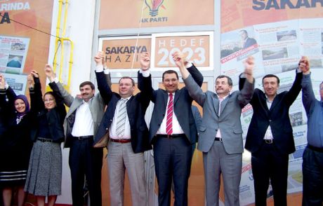 Sakarya'da Akp Fark Attı