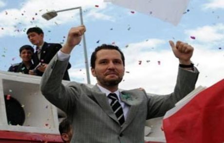 Ve Fatih Erbakan Kürsüde