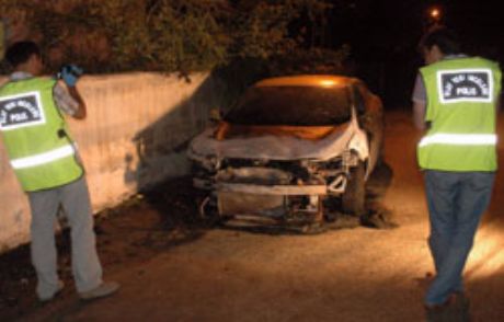 Van'da 3 Otomobil Kundaklandı